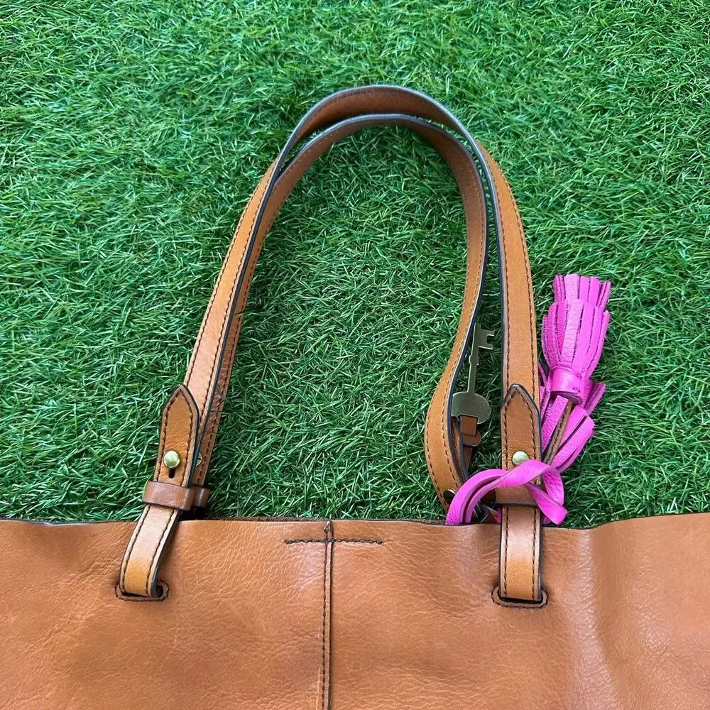 Vintage Fossil Rachel Large Tot Brown Whipstitched Leather Tassels Bag Key Pouch